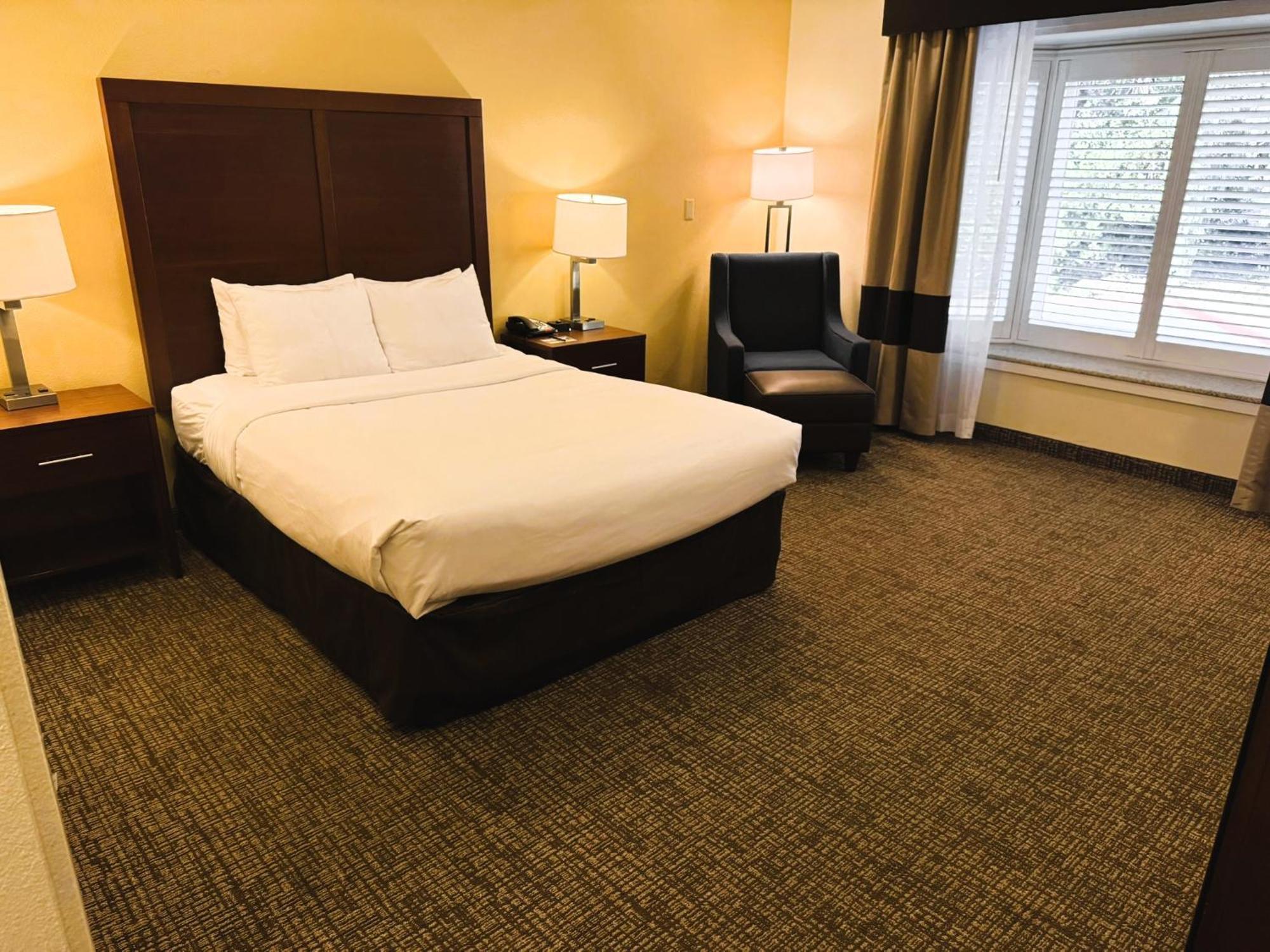 Comfort Inn Monterey Peninsula Airport Eksteriør bilde