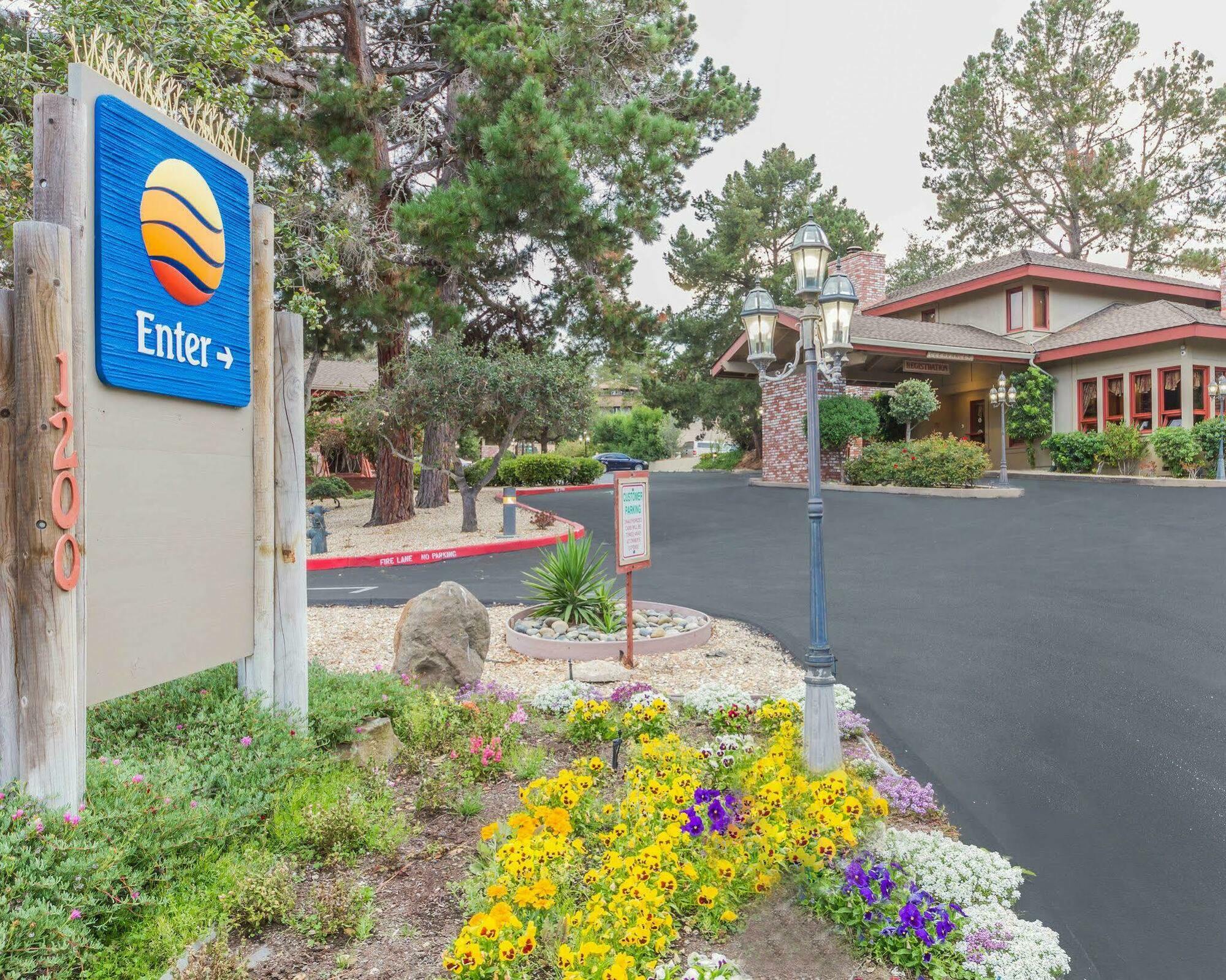 Comfort Inn Monterey Peninsula Airport Eksteriør bilde